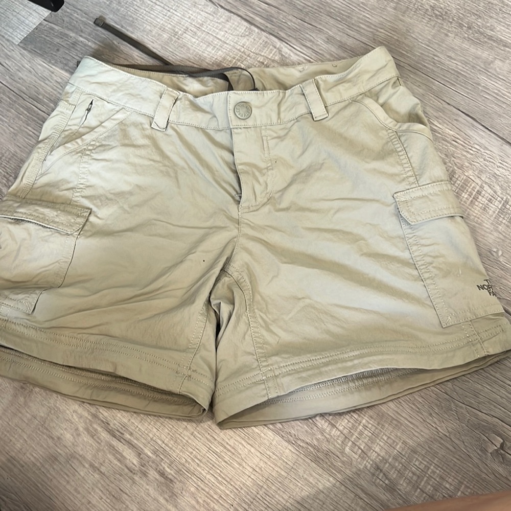 The north face convertible short size 2